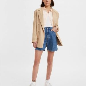Levi's Pleated Ribcage Shorts